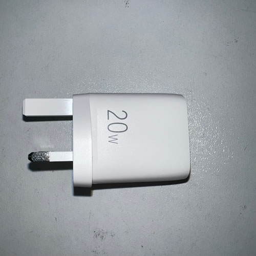joyroom USB USBC mains charger 20w 3
