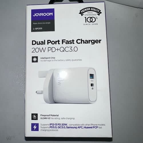 joyroom USB USBC mains charger 20w 5